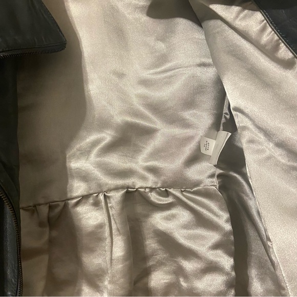 Elie Tahari Leather shirt jacket in grey - Picture 5 of 7